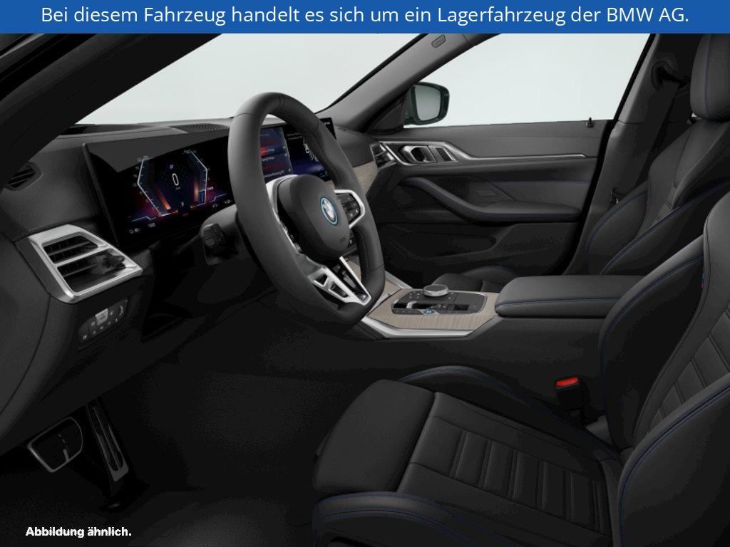 Fahrzeugabbildung BMW i4 xDrive40 Gran Coupé