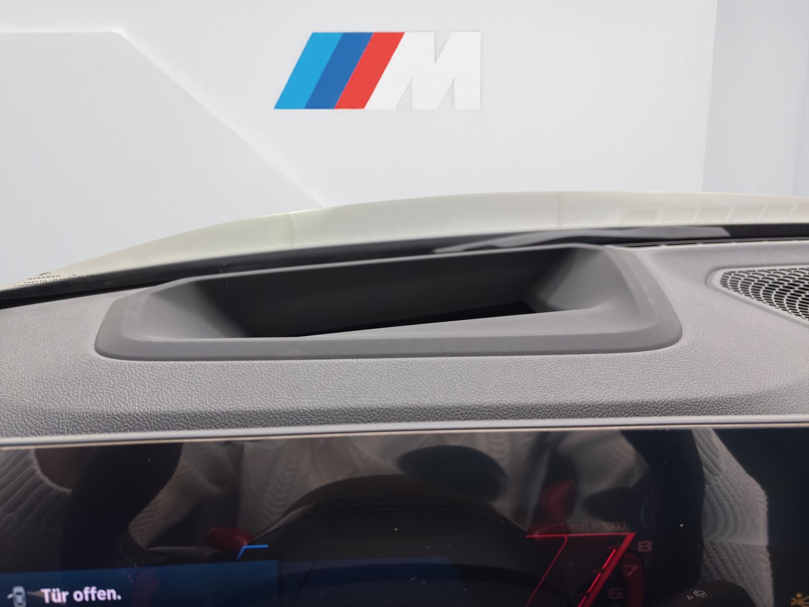 Fahrzeugabbildung BMW M4 Competition Coupé xDrive [HUD, ACC, h&k Sound]