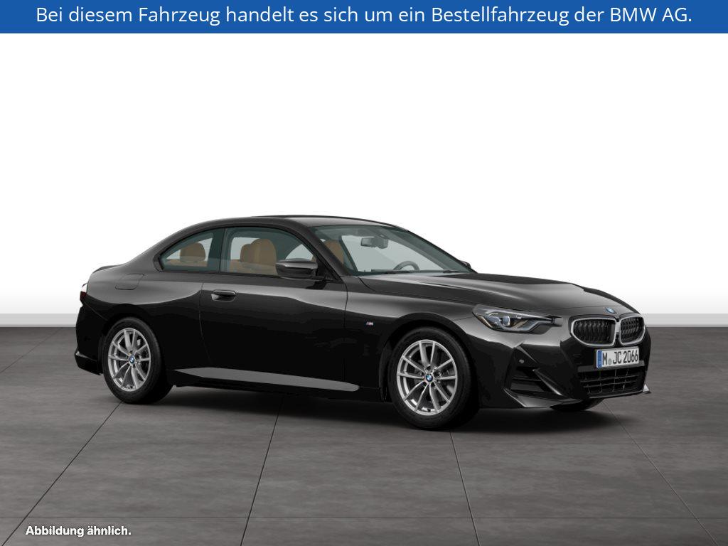 Fahrzeugabbildung BMW 218i Coupé