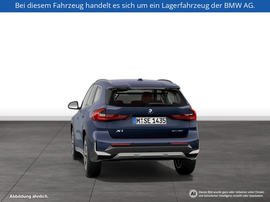 Fahrzeugabbildung BMW X1 sDrive20i