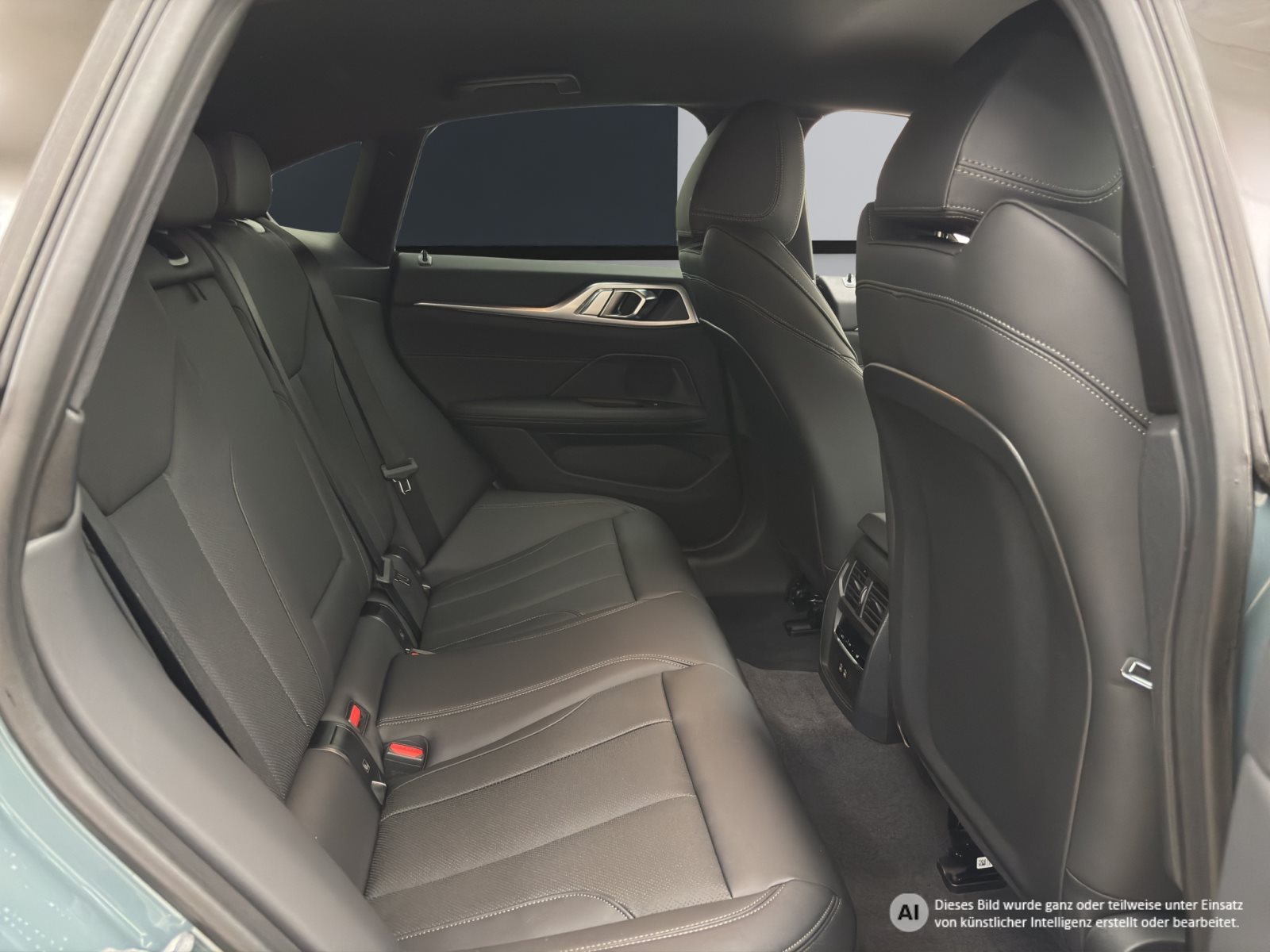Fahrzeugabbildung BMW i4 eDrive40 [M Sport, LC Plus, AHK, ACC, RFK]