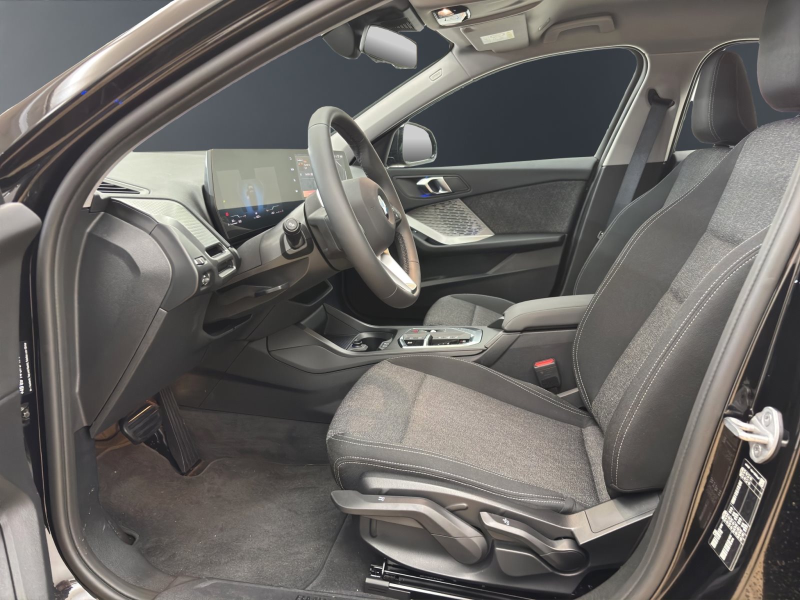 Fahrzeugabbildung BMW 120 [M Sport, Navi, 18 LMR, RFK, SHZ, LED]
