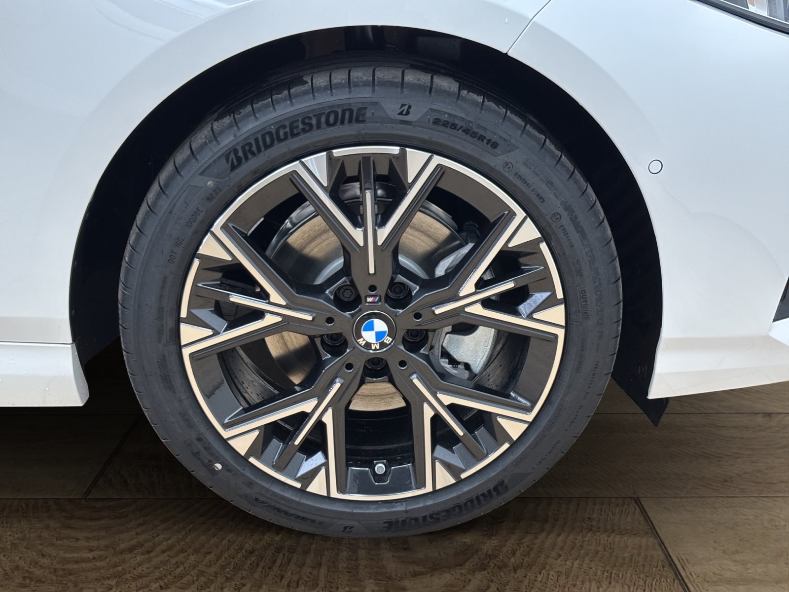 Fahrzeugabbildung BMW 120 [M Sport, Navi, 18 LMR, RFK, SHZ, LED] DAB