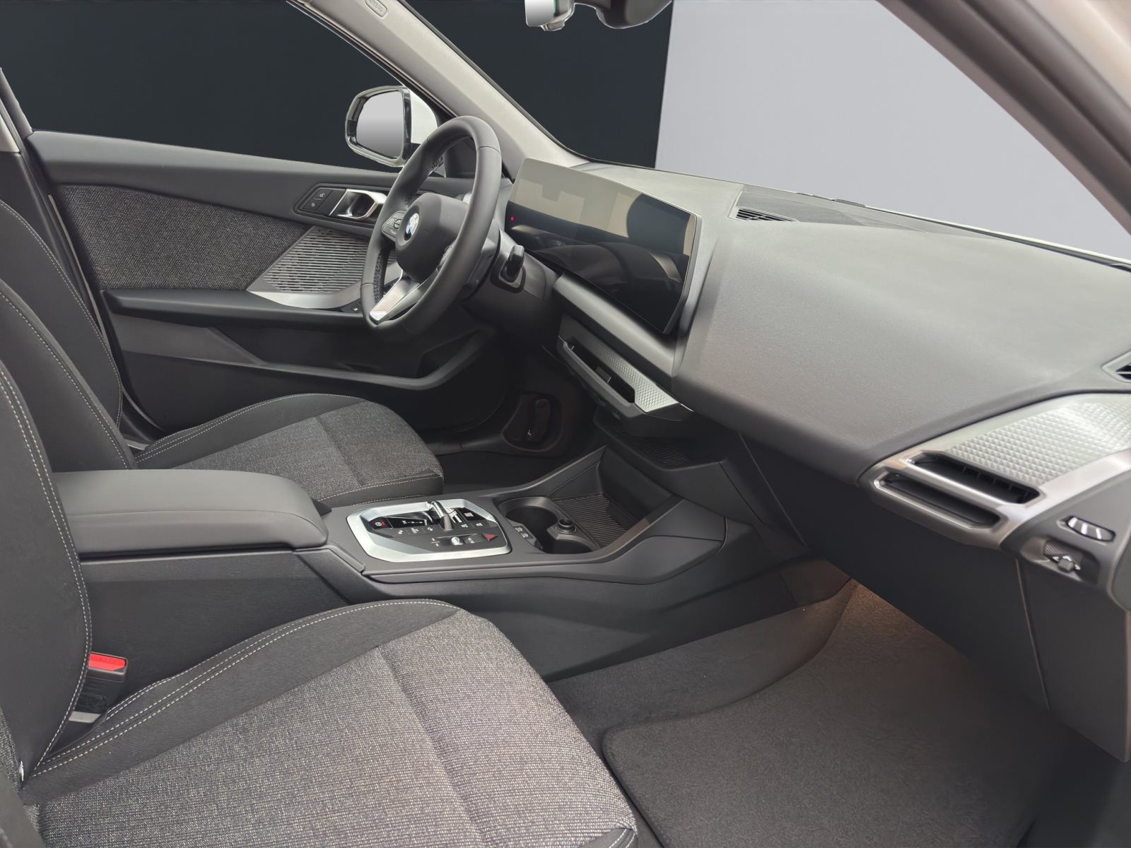 Fahrzeugabbildung BMW 120 [M Sport, Navi, 18 LMR, RFK, SHZ, LED] DAB