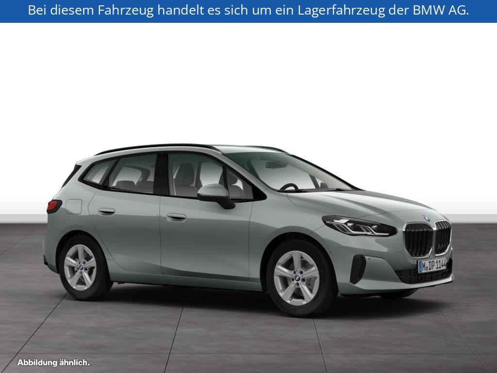 Fahrzeugabbildung BMW 220i Active Tourer