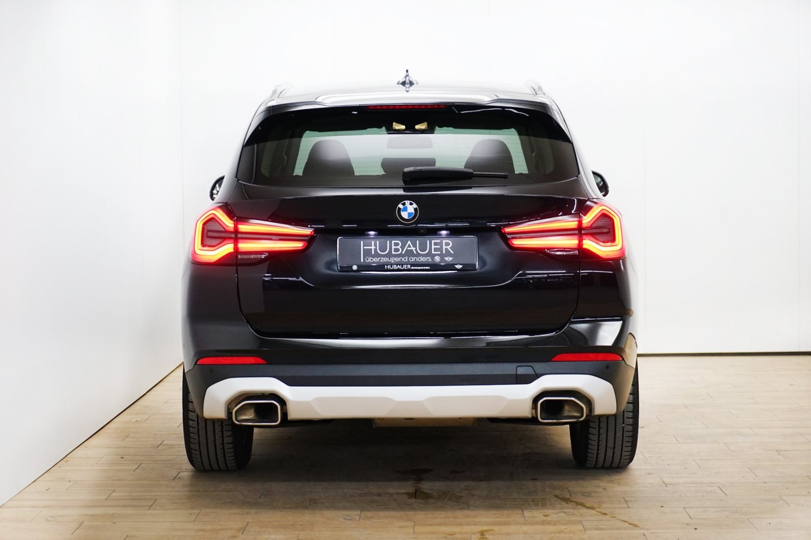Fahrzeugabbildung BMW X3 xDrive20d [Live Cockpit+, Laser, HeadUp, LRH]
