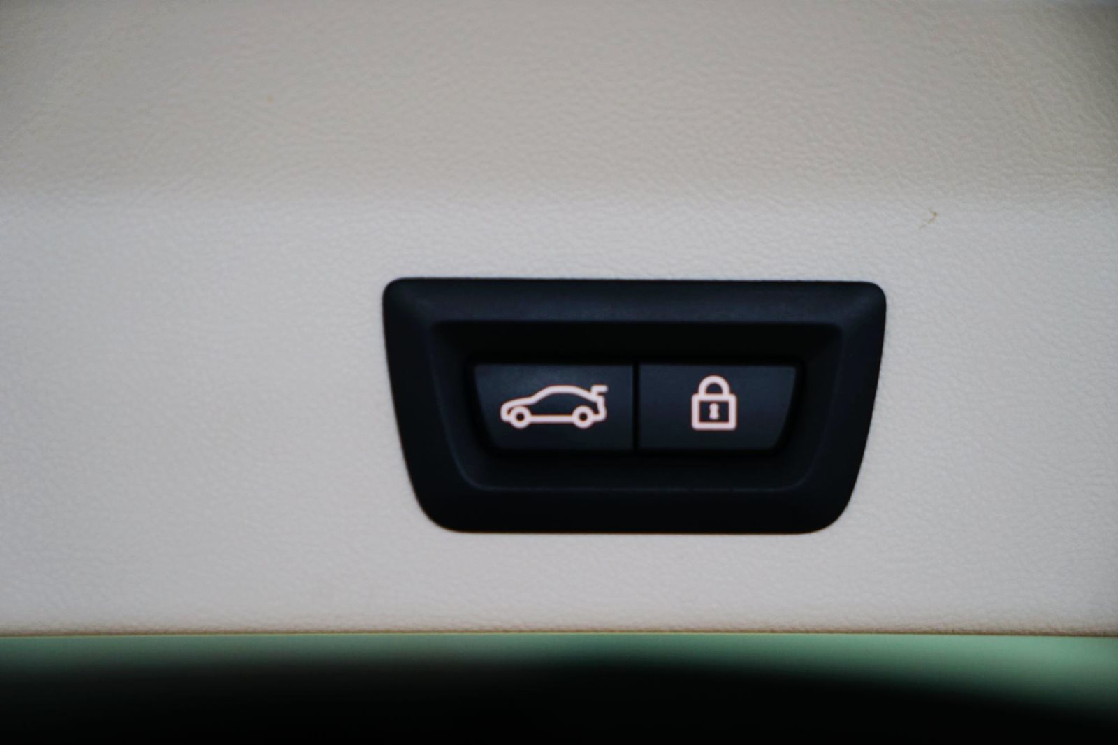 Fahrzeugabbildung BMW X3 xDrive20d [Live Cockpit+, Laser, HeadUp, LRH]