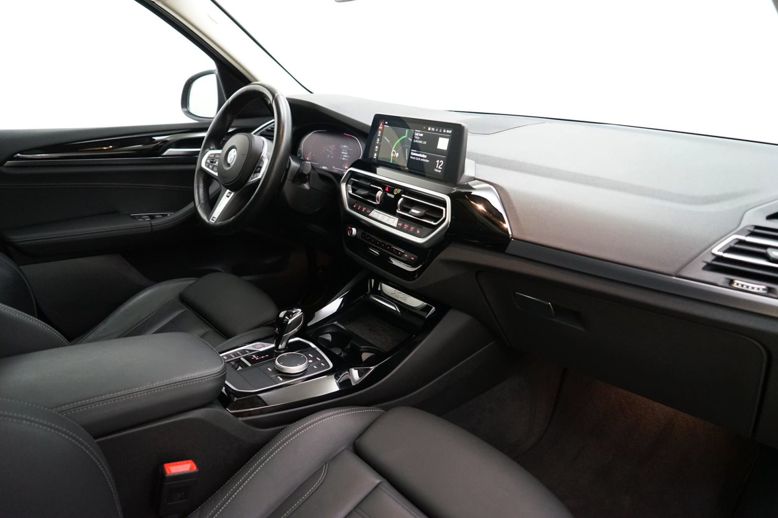 Fahrzeugabbildung BMW X3 xDrive20d [Live Cockpit+, Laser, HeadUp, LRH]