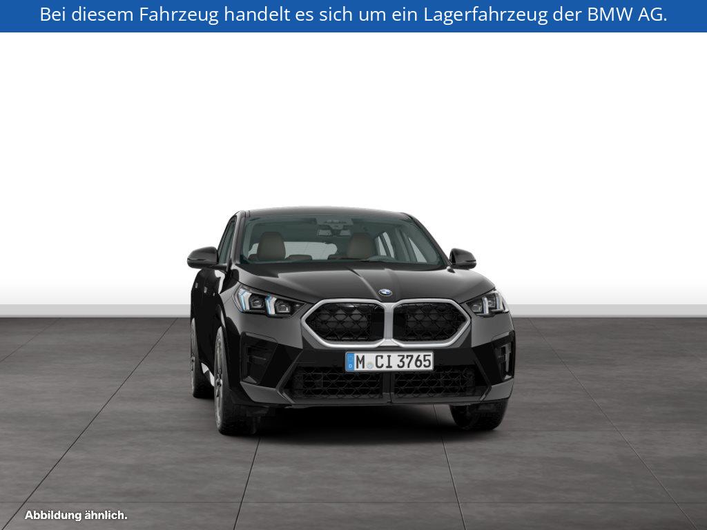 Fahrzeugabbildung BMW X2 sDrive20d