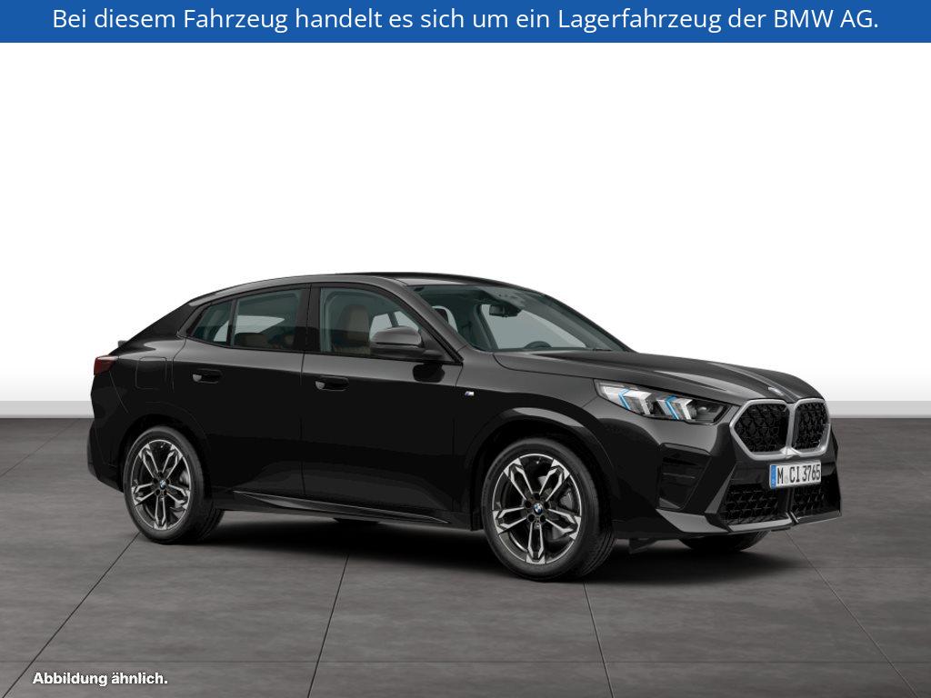 Fahrzeugabbildung BMW X2 sDrive20d