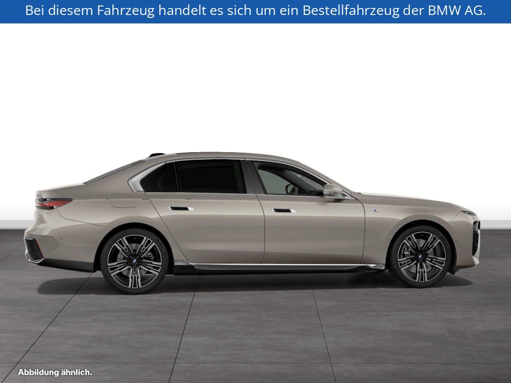 Fahrzeugabbildung BMW 750e xDrive Limousine