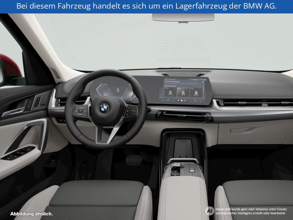 Fahrzeugabbildung BMW X1 sDrive20i