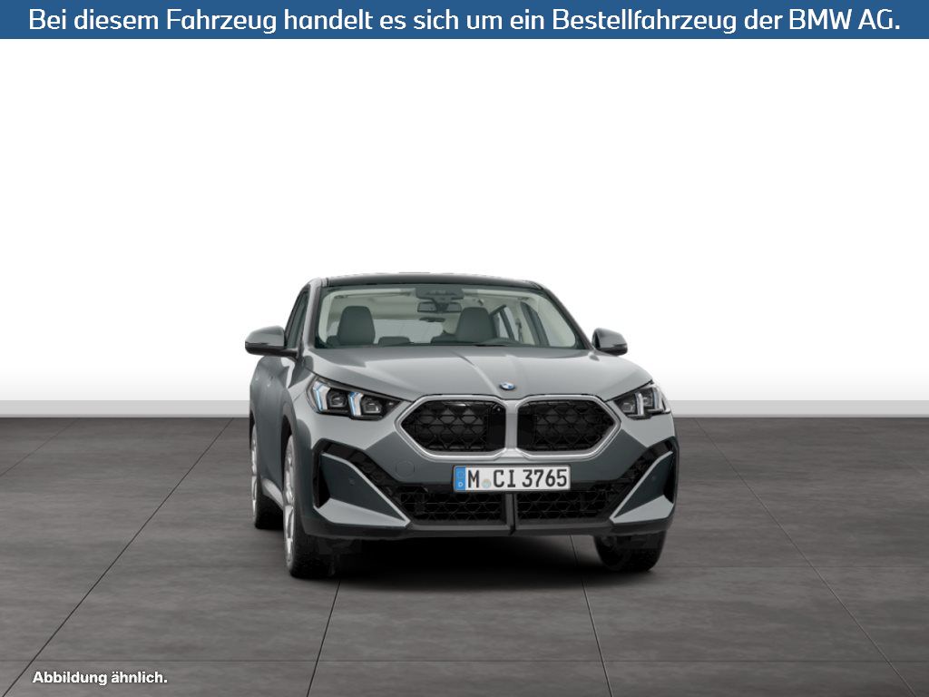 Fahrzeugabbildung BMW X2 sDrive18d