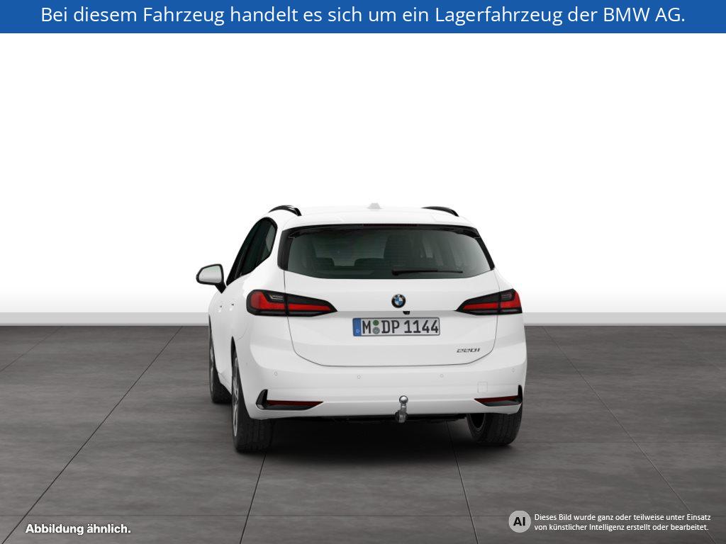 Fahrzeugabbildung BMW 220i Active Tourer