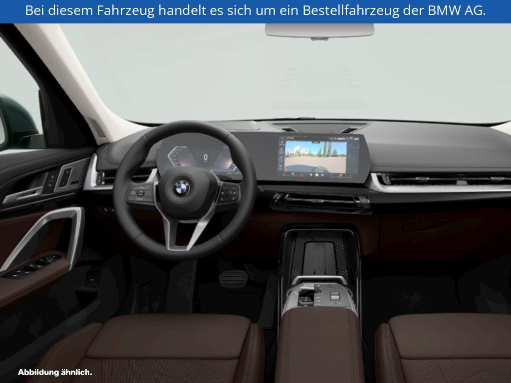 Fahrzeugabbildung BMW X1 sDrive18i SAV