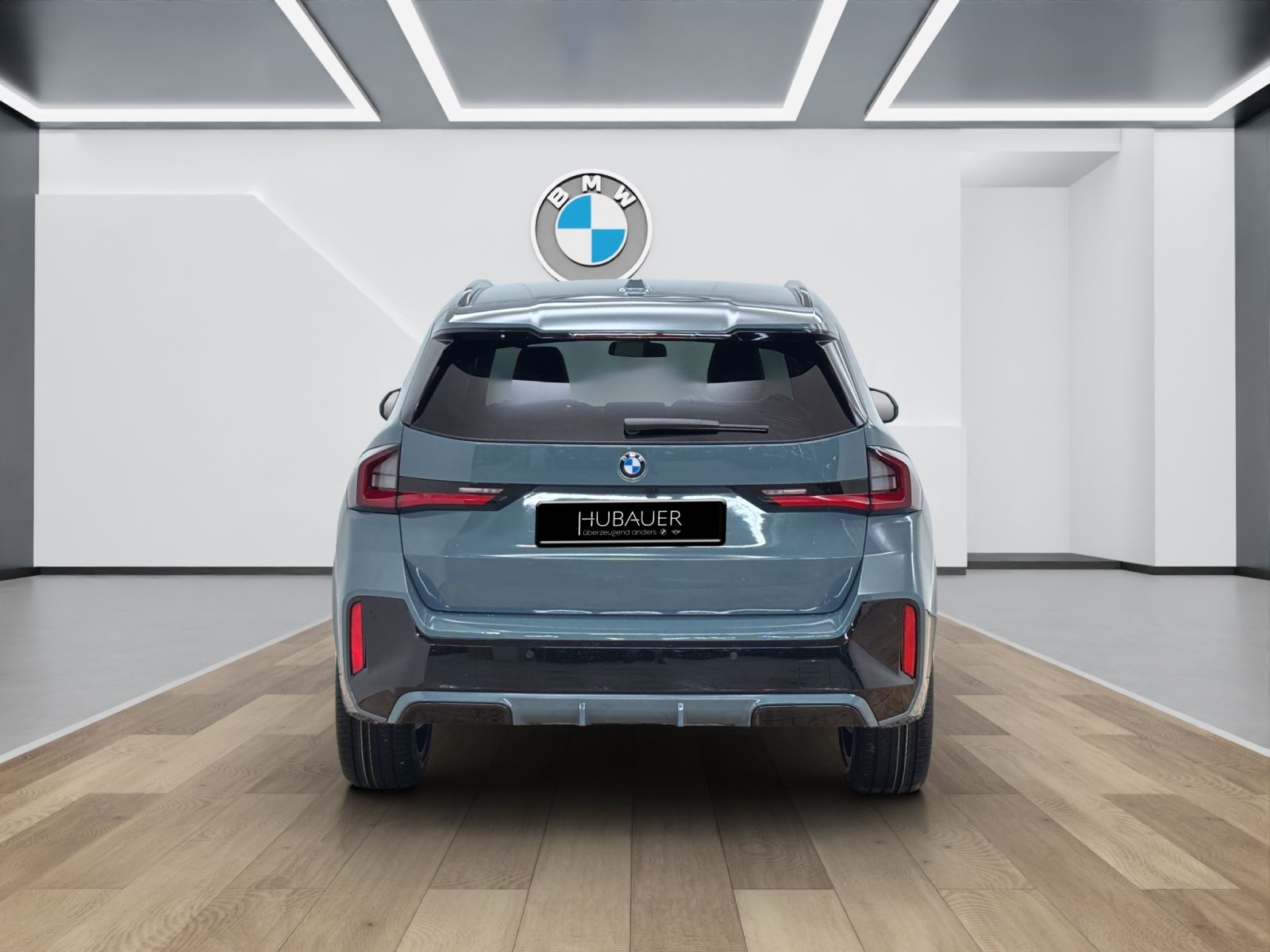 Fahrzeugabbildung BMW X1 xDrive23i [M Sport, HUD, AHK, ACC, RFK, 19 LMR]