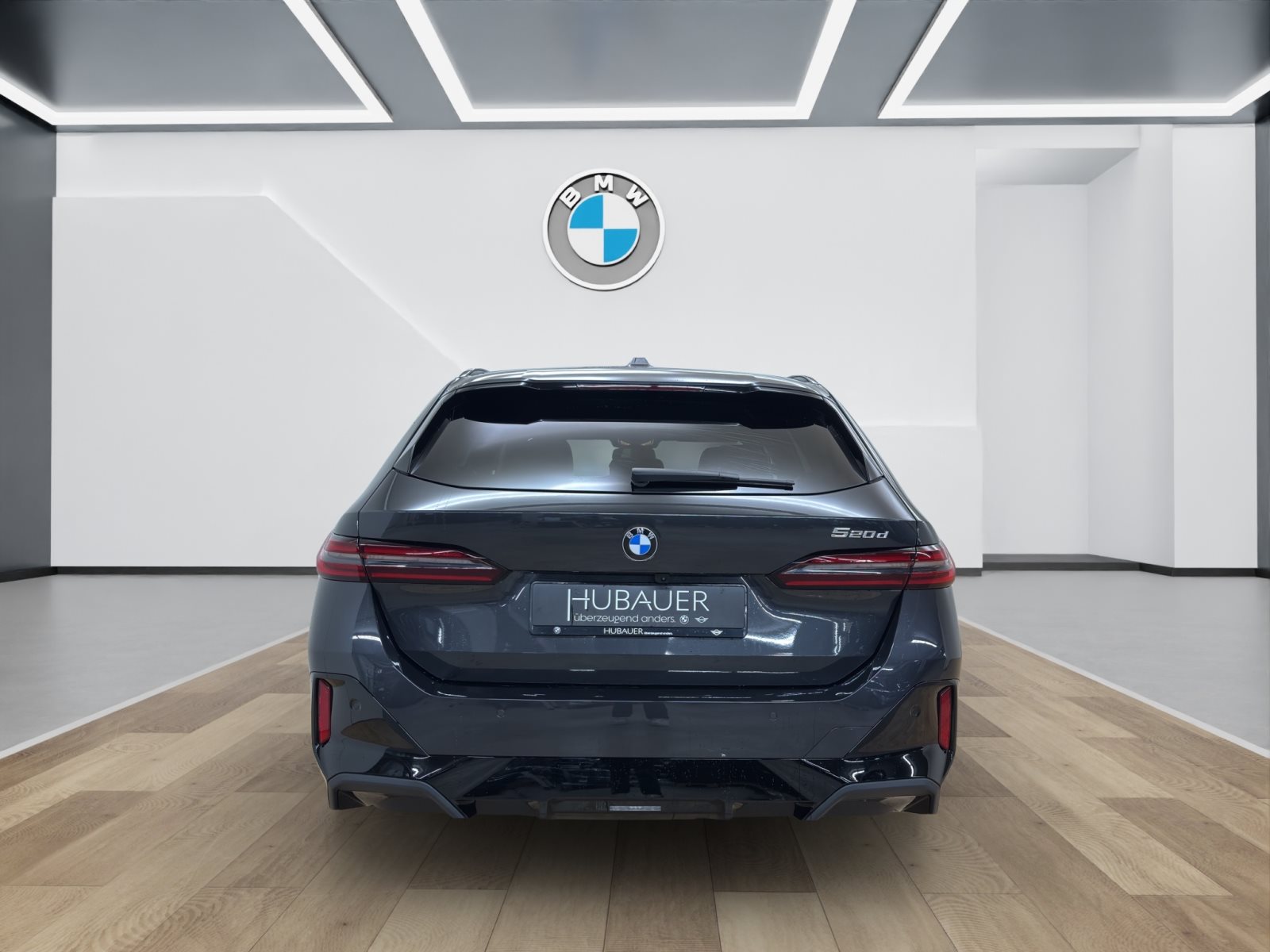Fahrzeugabbildung BMW 520d Touring [M Sport Pro, AHK, ACC, h&k Sound]