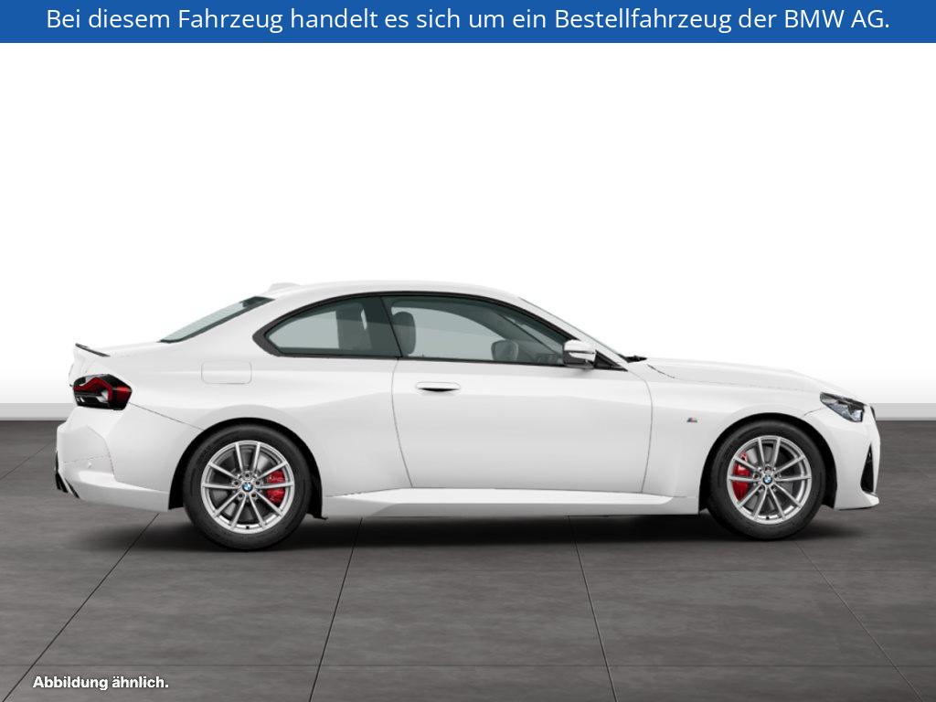 Fahrzeugabbildung BMW 218i Coupé