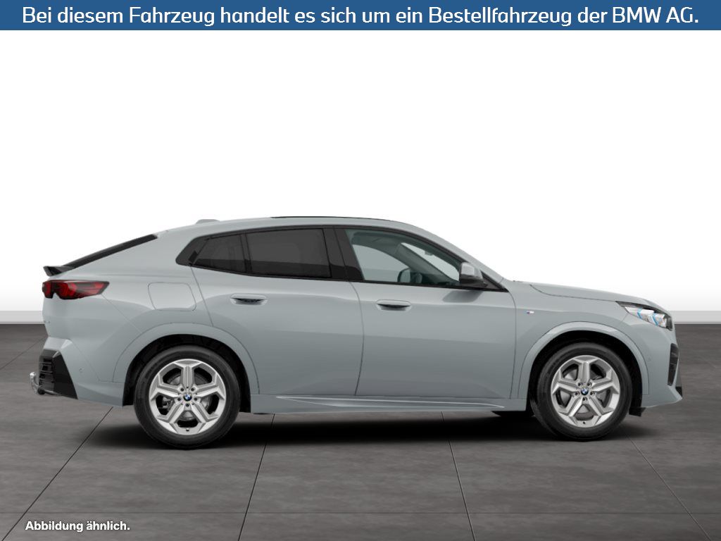 Fahrzeugabbildung BMW X2 sDrive18d