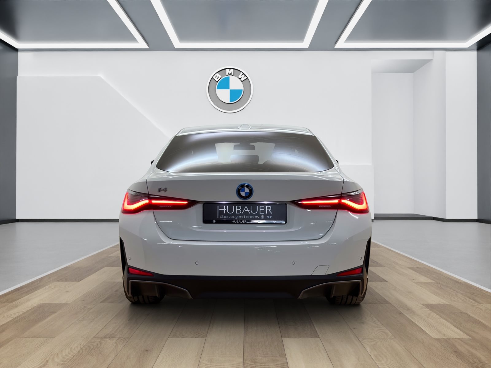 Fahrzeugabbildung BMW i4 eDrive35 Gran Coupé [ACC, RFK, HiFi, SHZ]