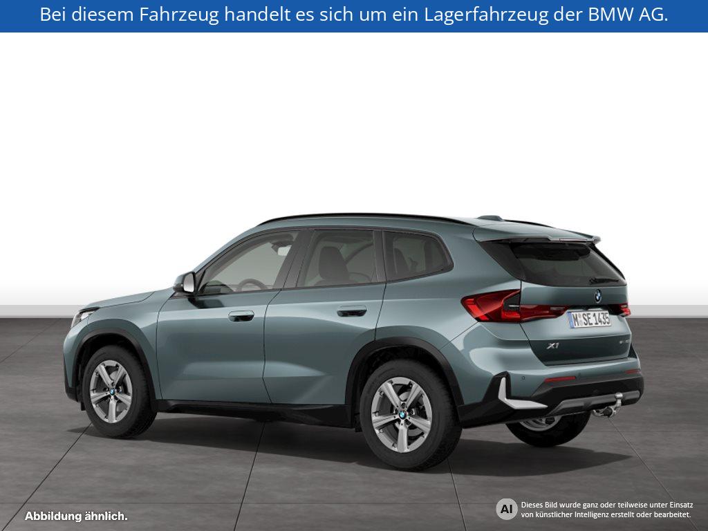 Fahrzeugabbildung BMW X1 sDrive20i