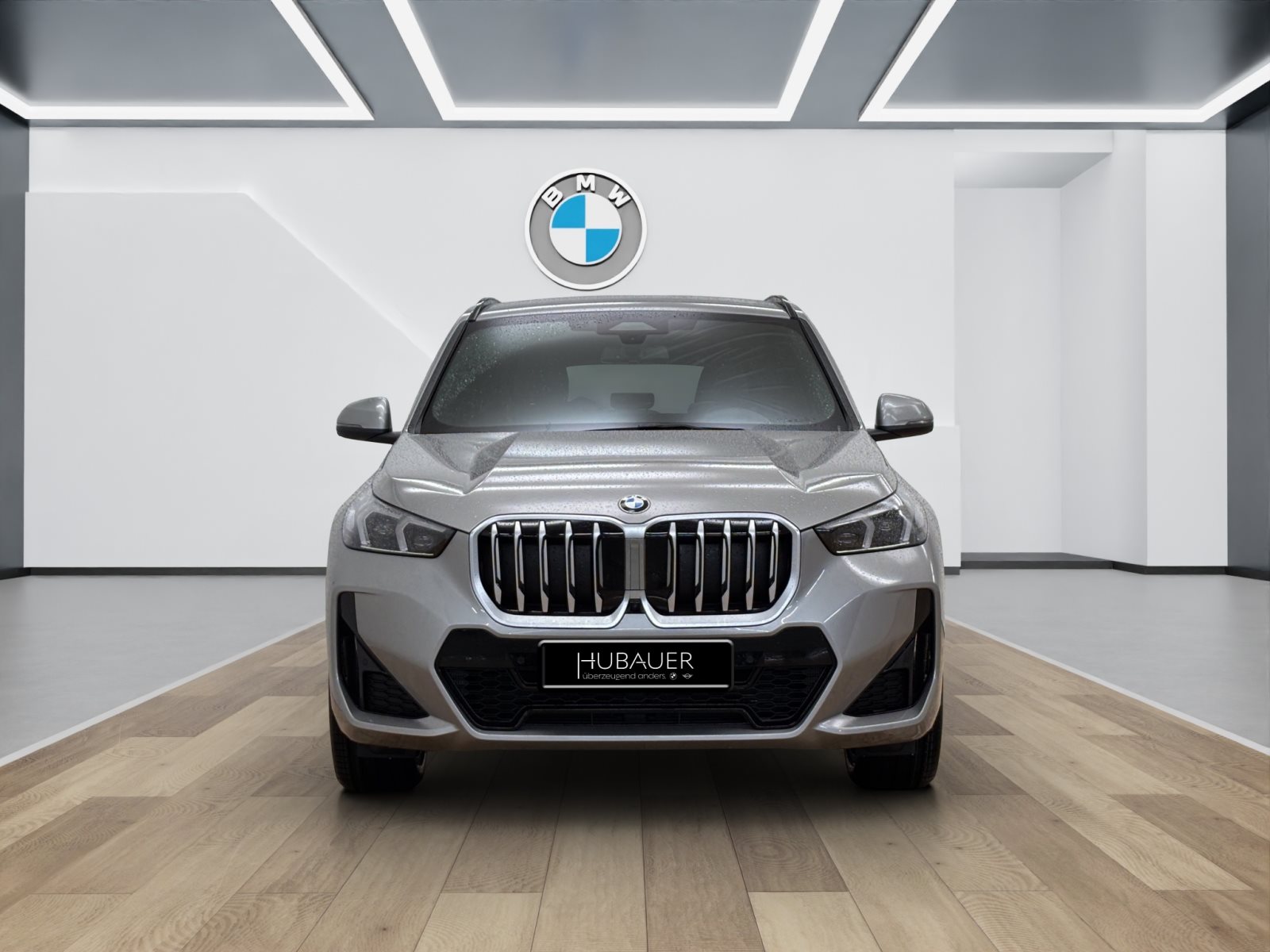 Fahrzeugabbildung BMW X1 sDrive20i [M Sport, HUD, AHK, ACC, 19 LMR]