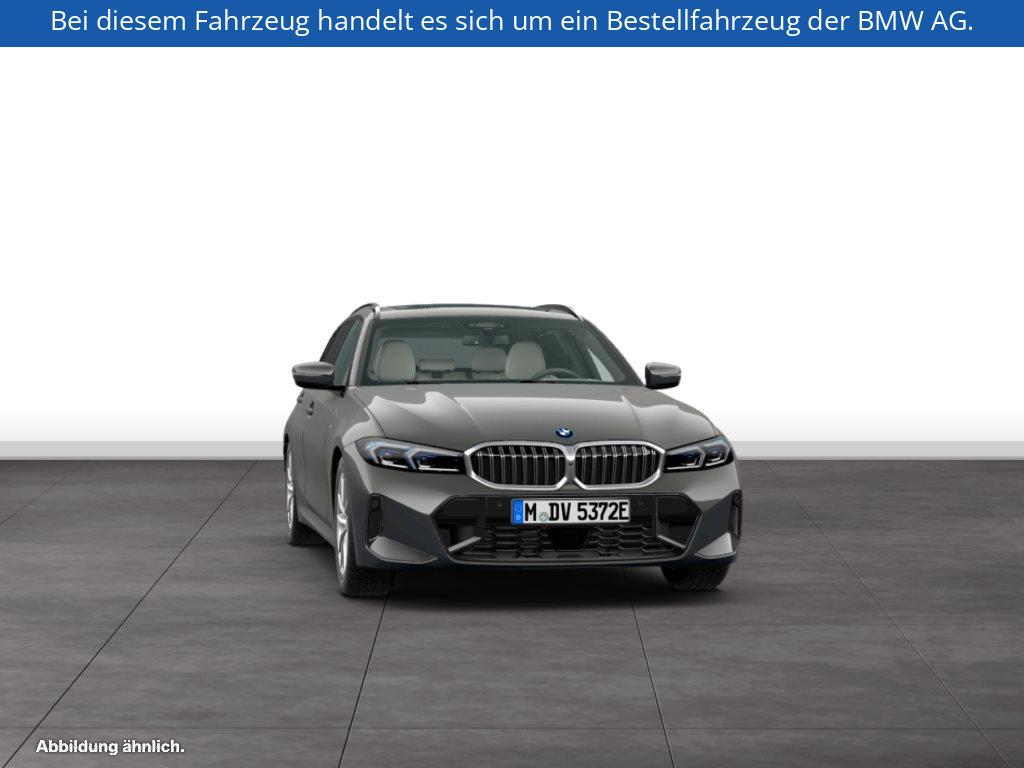 Fahrzeugabbildung BMW 330e xDrive Touring