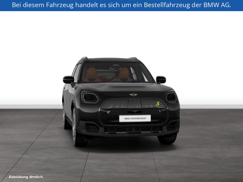 Fahrzeugabbildung MINI Countryman SE ALL4