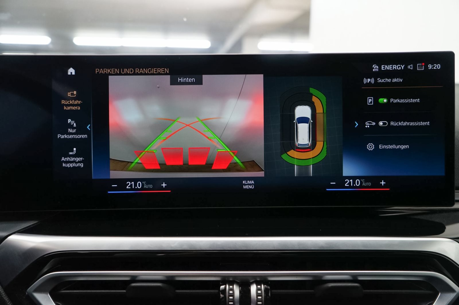 Fahrzeugabbildung BMW 320e Touring [Sport Line, AHK, ACC, RFK, 18 LMR]