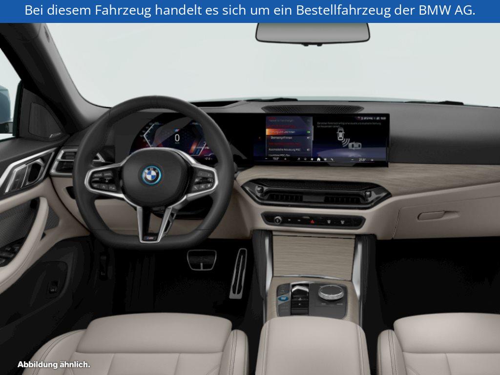 Fahrzeugabbildung BMW i4 eDrive40 Gran Coupé