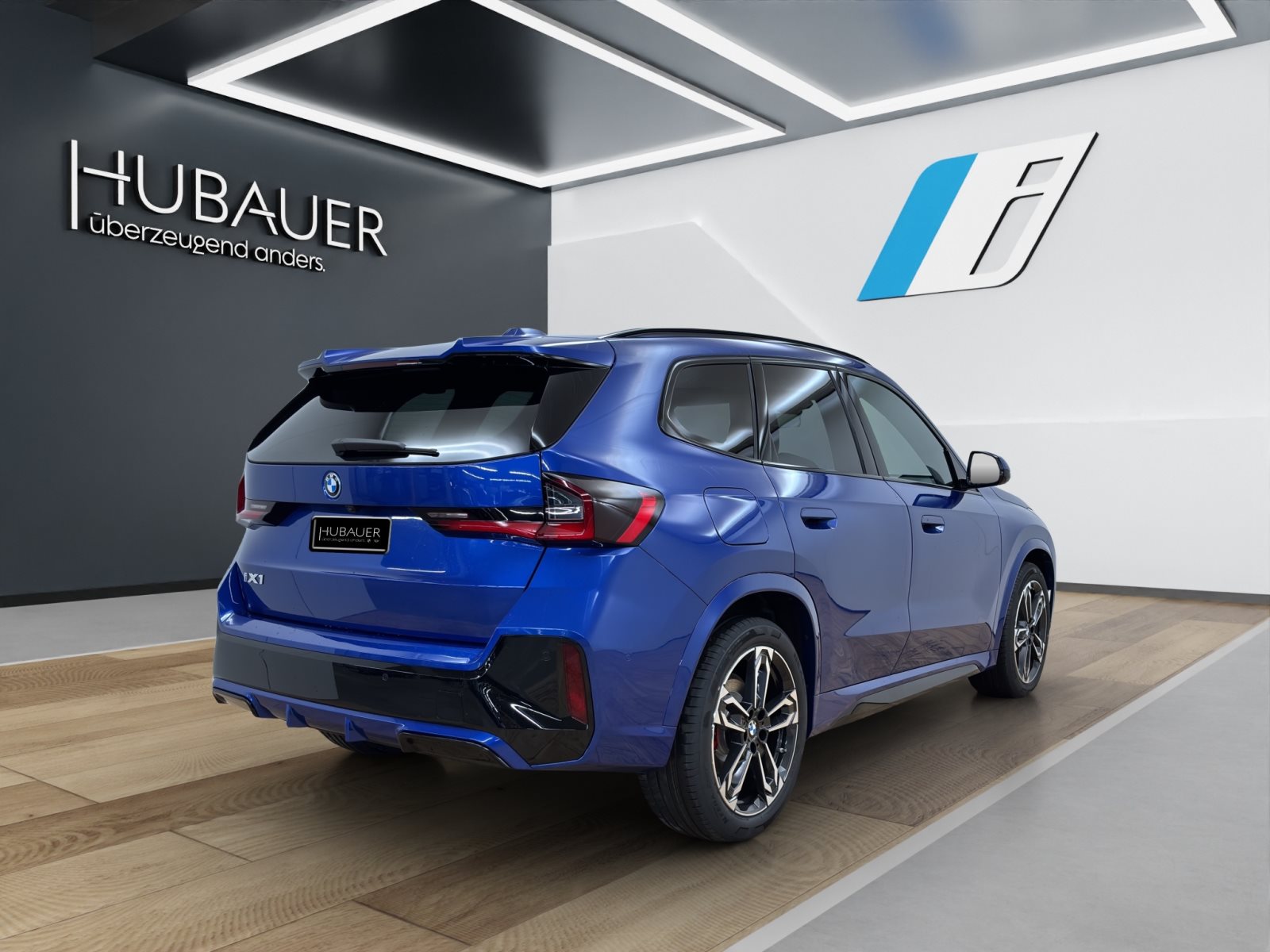 Fahrzeugabbildung BMW iX1 eDrive20 [M Sport Pro, AHK, ACC, 19 LMR, RFK]
