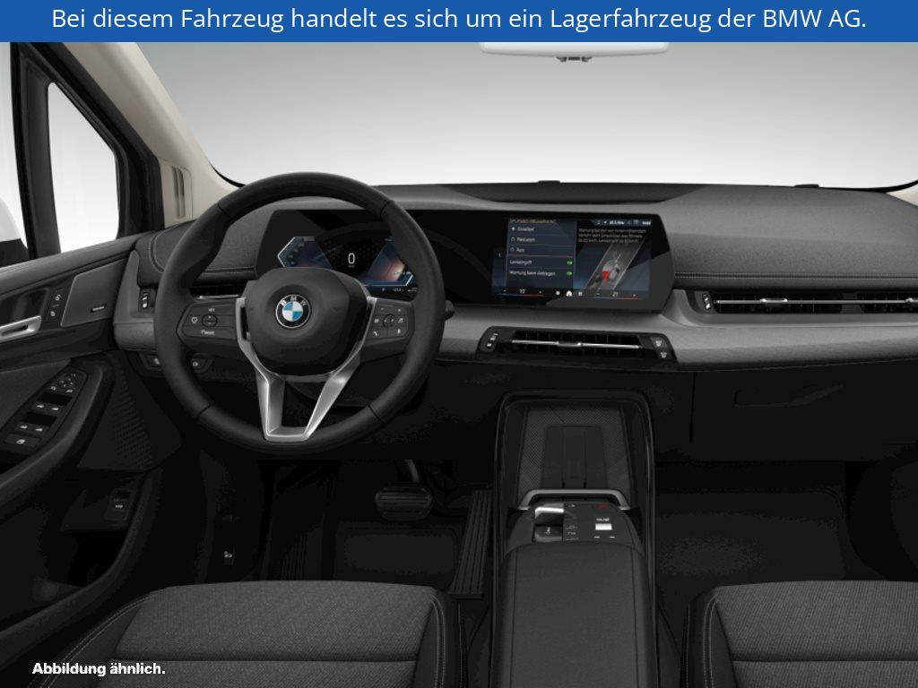Fahrzeugabbildung BMW 220i Active Tourer