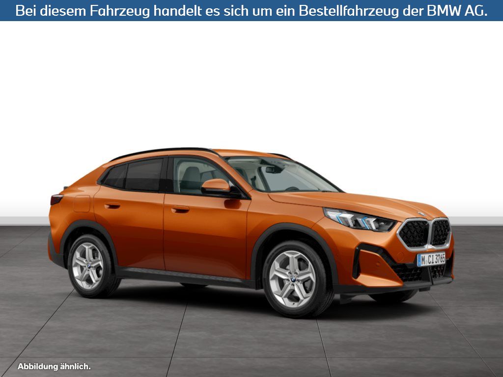 Fahrzeugabbildung BMW X2 sDrive18d