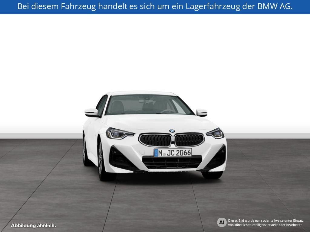 Fahrzeugabbildung BMW 218i Coupé
