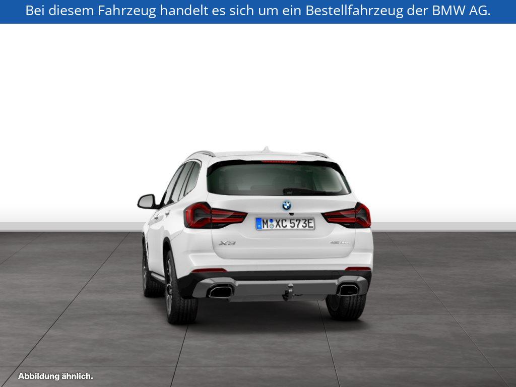 Fahrzeugabbildung BMW X3 xDrive30e