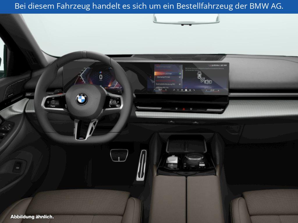 Fahrzeugabbildung BMW 520i Limousine