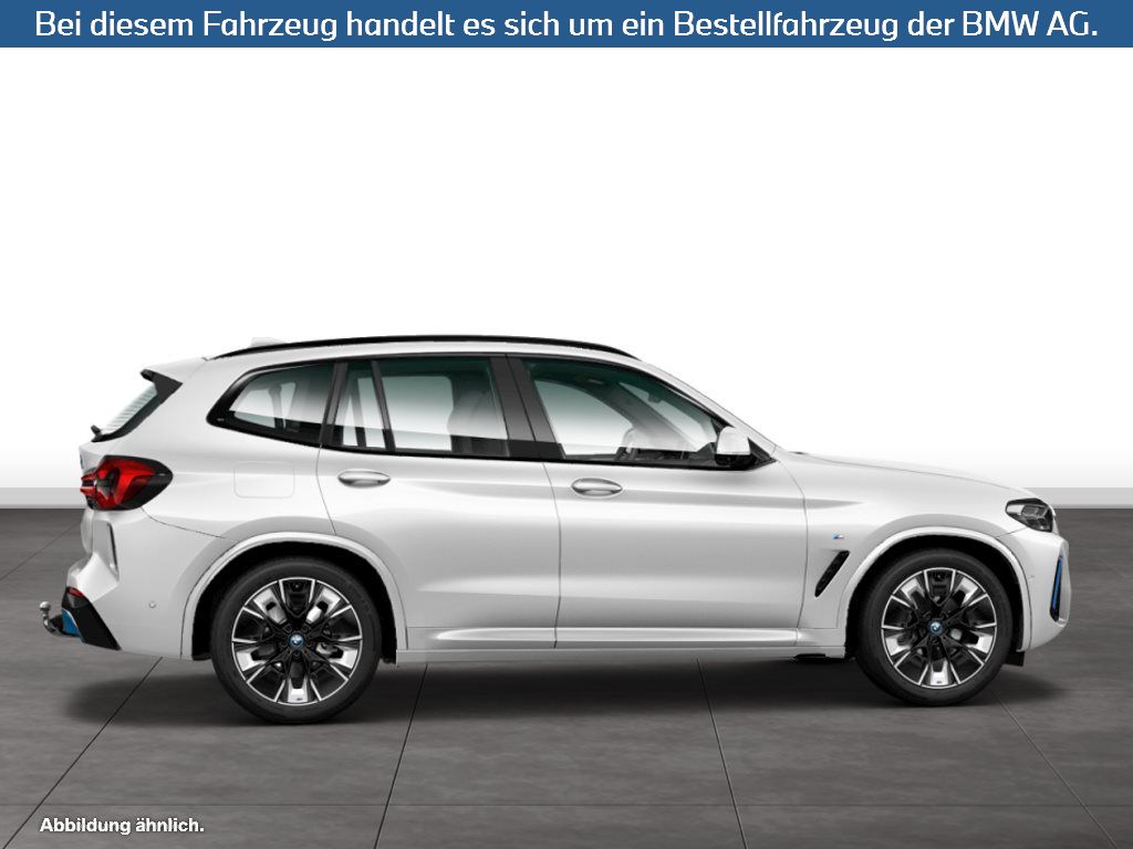 Fahrzeugabbildung BMW iX3 M Sport