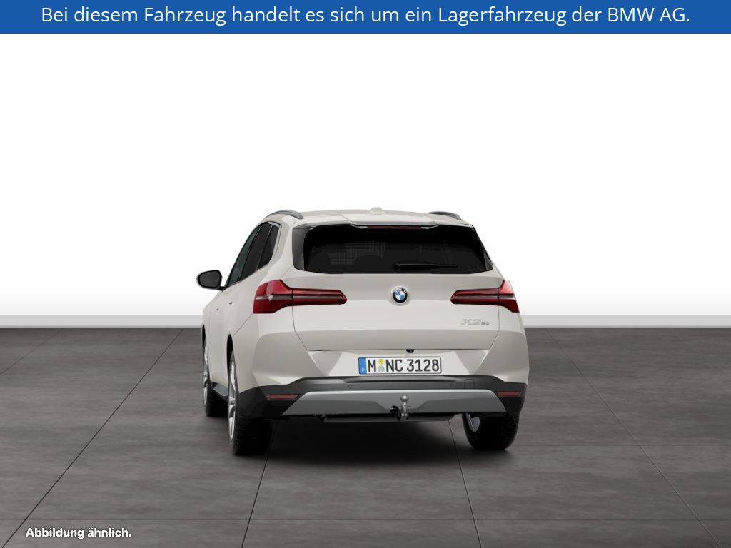 Fahrzeugabbildung BMW X3 20 xDrive