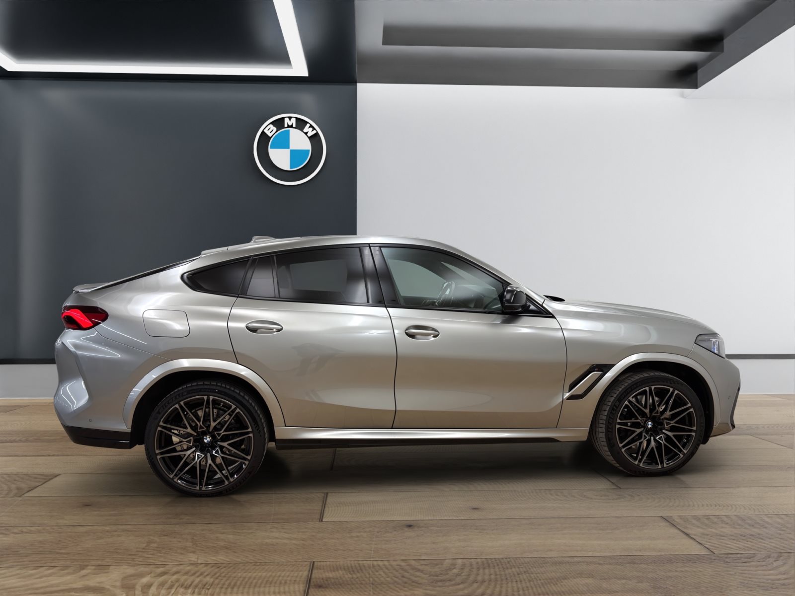Fahrzeugabbildung BMW X6 M Competition [Laser, SkyLounge, 360°, AHK]