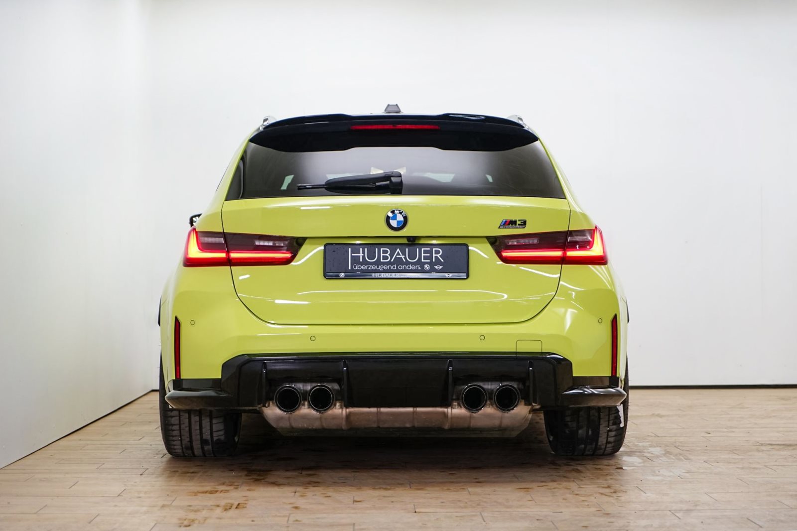 Fahrzeugabbildung BMW M3 Competition xDrive Touring [HUD, Laser, h&k Sound]