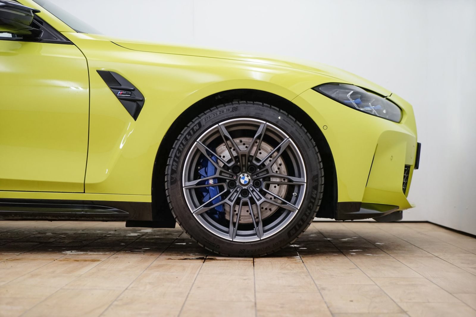 Fahrzeugabbildung BMW M3 Competition xDrive Touring [HUD, Laser, h&k Sound]