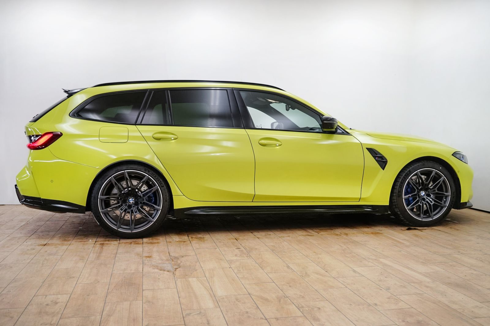Fahrzeugabbildung BMW M3 Competition xDrive Touring [HUD, Laser, h&k Sound]