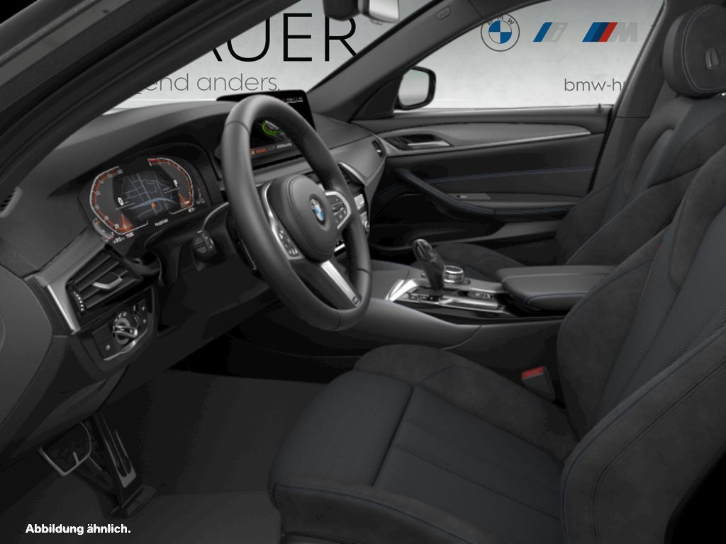 Fahrzeugabbildung BMW 530d xDrive Touring [M Sport, Laser, HUD, AHK]