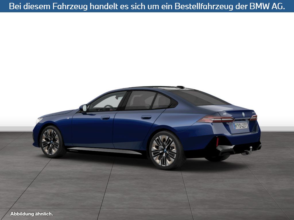Fahrzeugabbildung BMW i5 eDrive40 Limousine