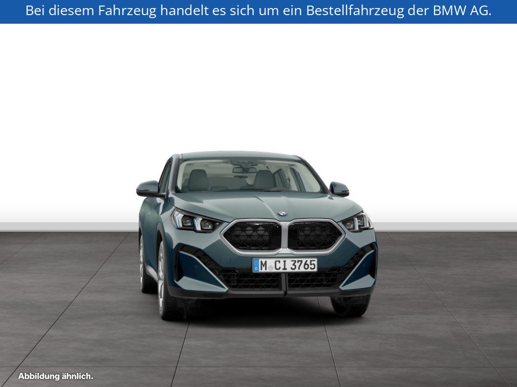Fahrzeugabbildung BMW X2 sDrive20i