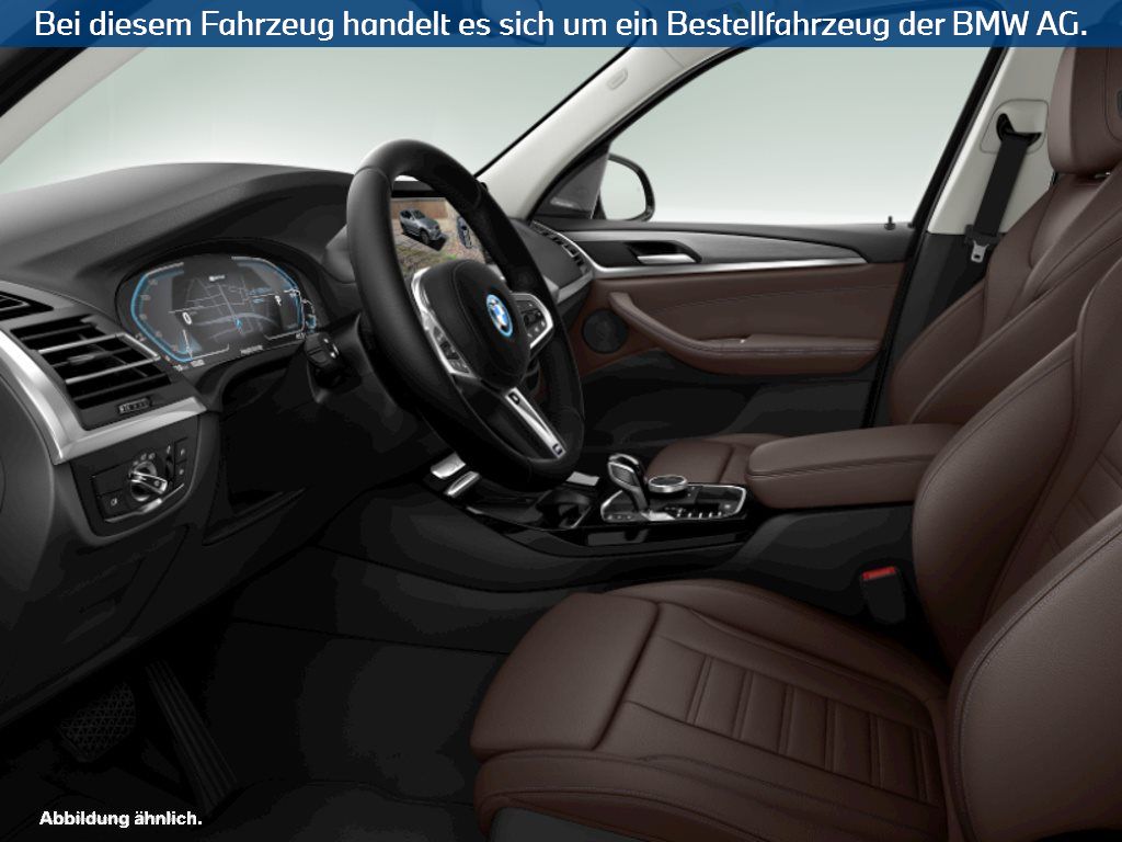 Fahrzeugabbildung BMW X3 xDrive30e
