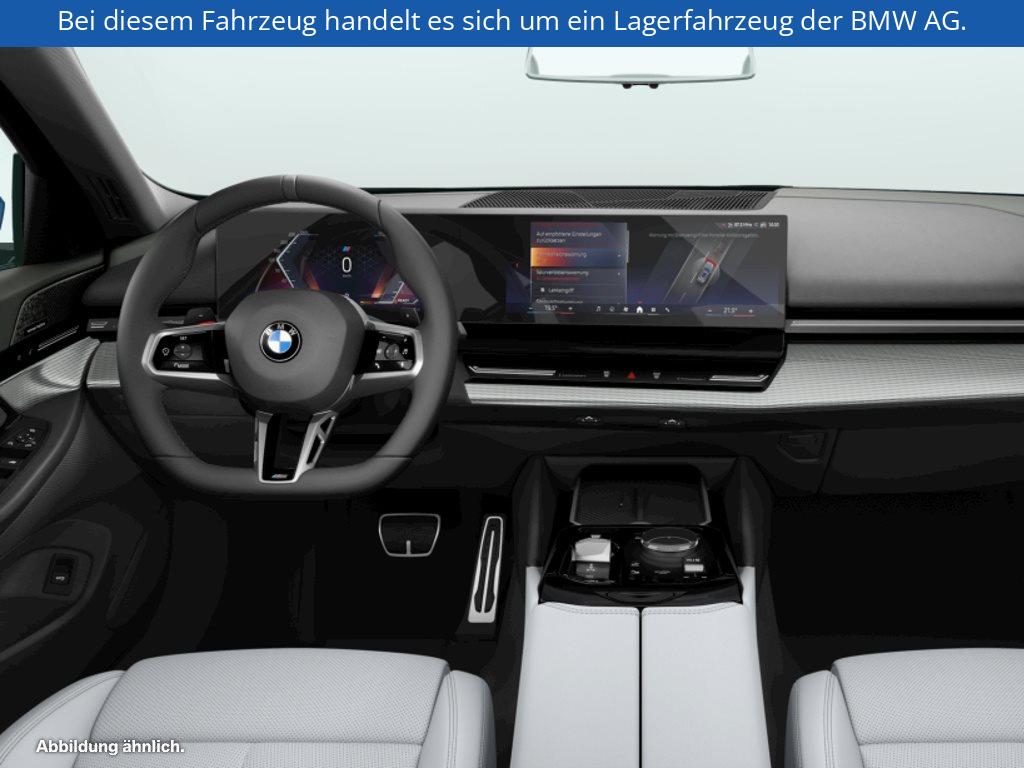 Fahrzeugabbildung BMW 520d xDrive Touring
