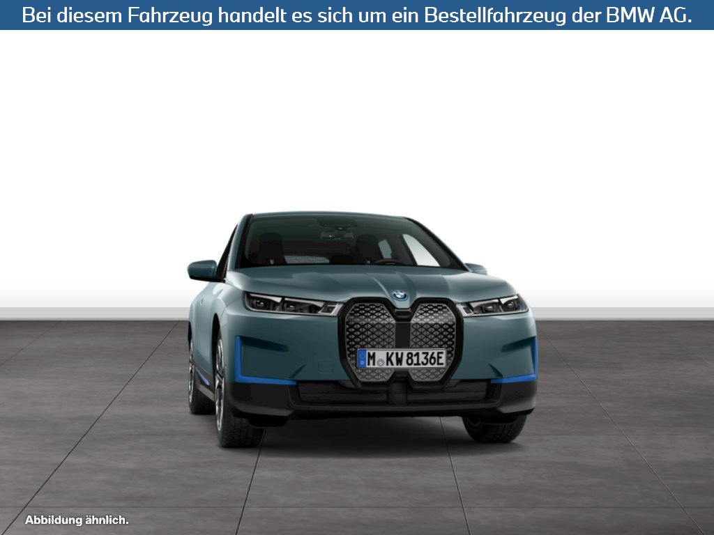 Fahrzeugabbildung BMW iX xDrive40