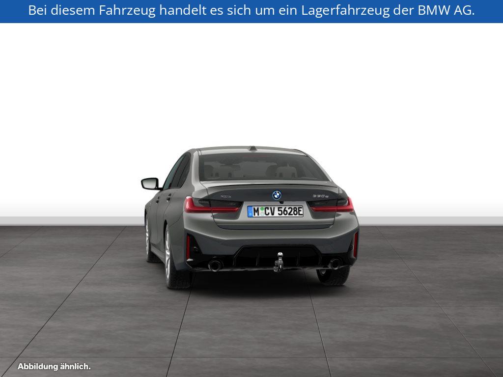 Fahrzeugabbildung BMW 330e xDrive Limousine