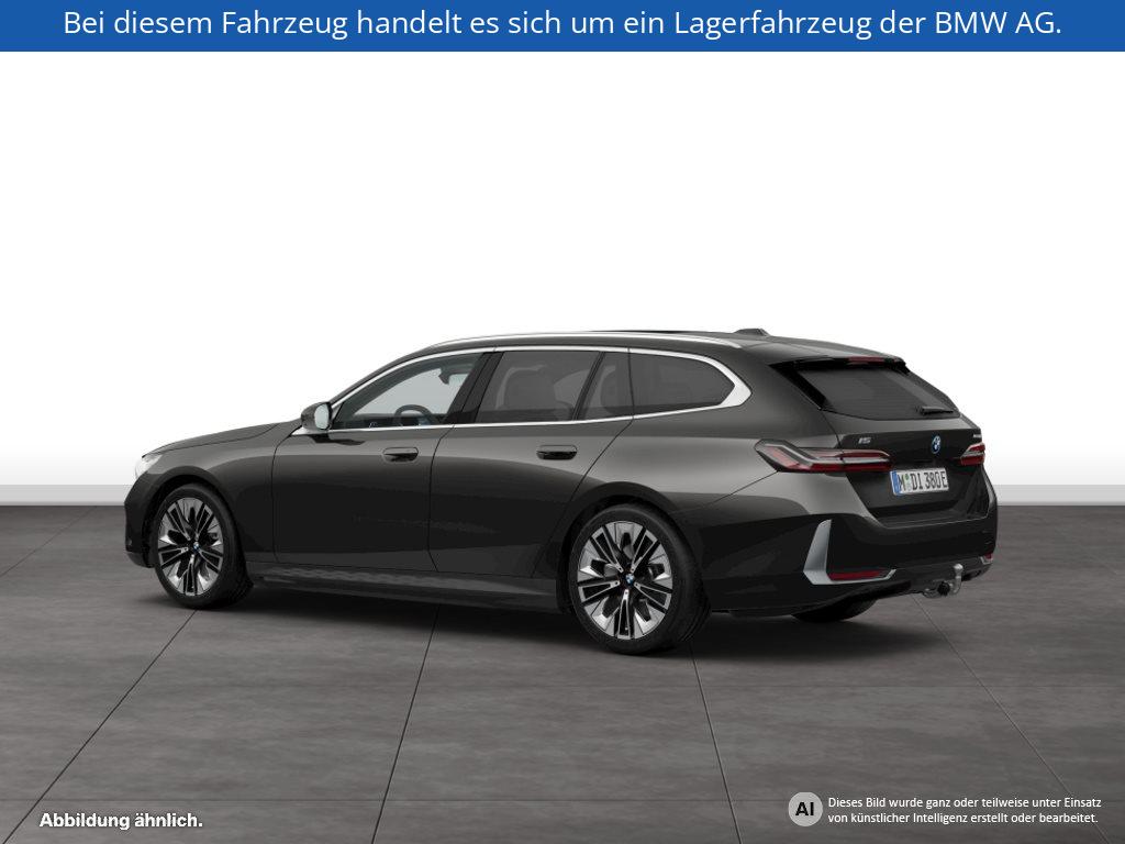 Fahrzeugabbildung BMW i5 eDrive40 Touring